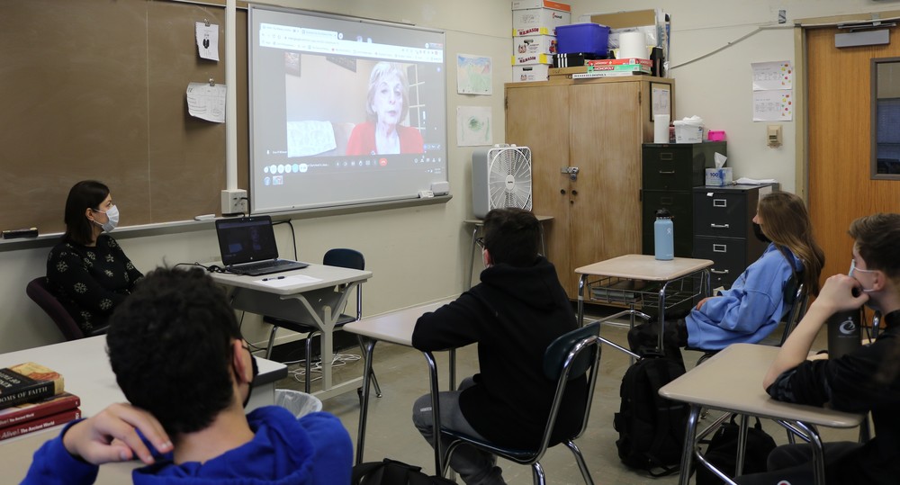 Holocaust survivor gives virtual presentation to EIS students.