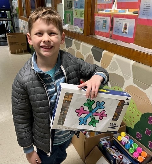 Jefferson student holds gift donation