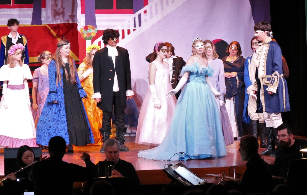 Scene from Edison's live performance of "Cinderella, the Musical"